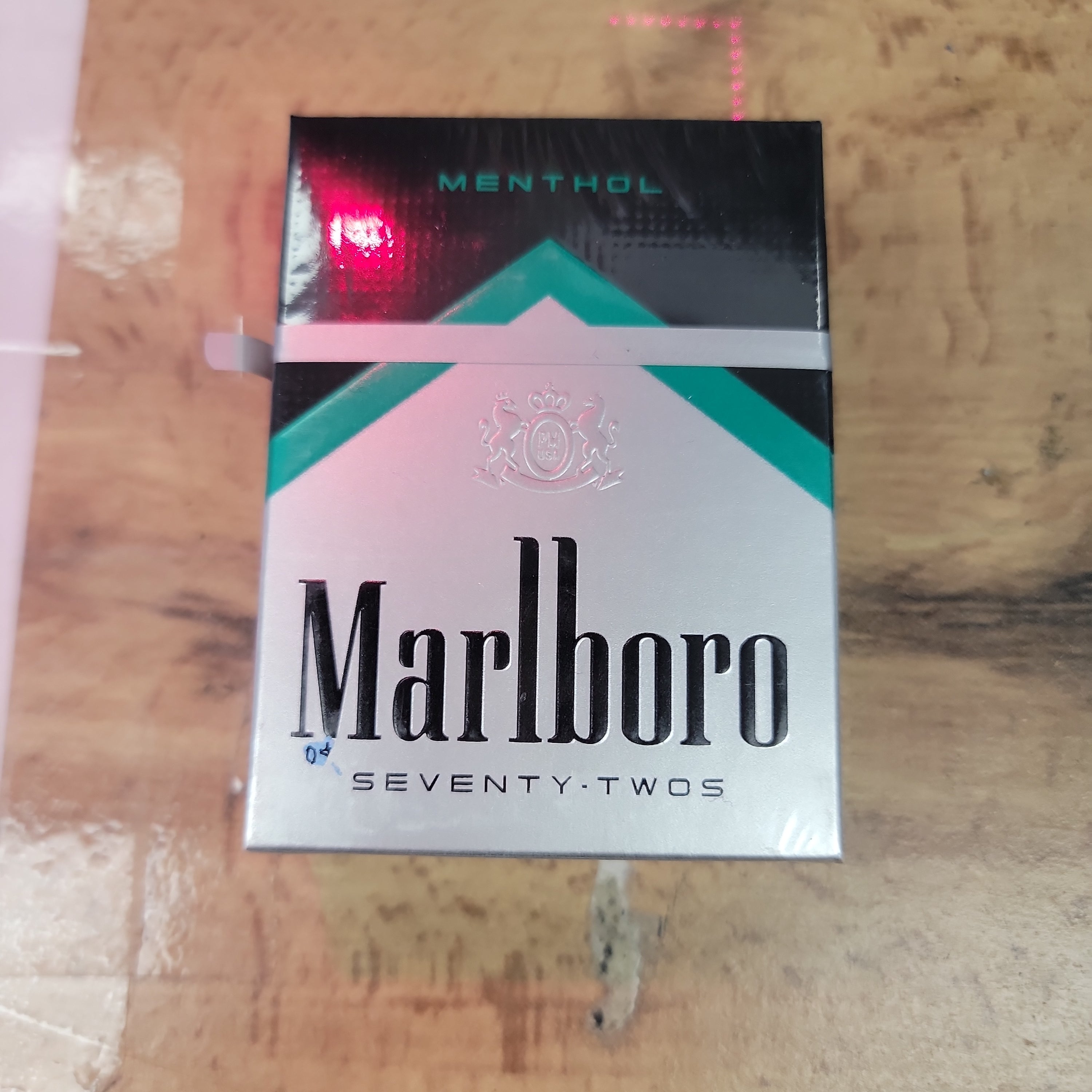 marlboro cigarettes 72 menthol Green 20ct Box 1pk - Delivered In As Fast As 15 Minutes Marlboro Gold Menthol King Box