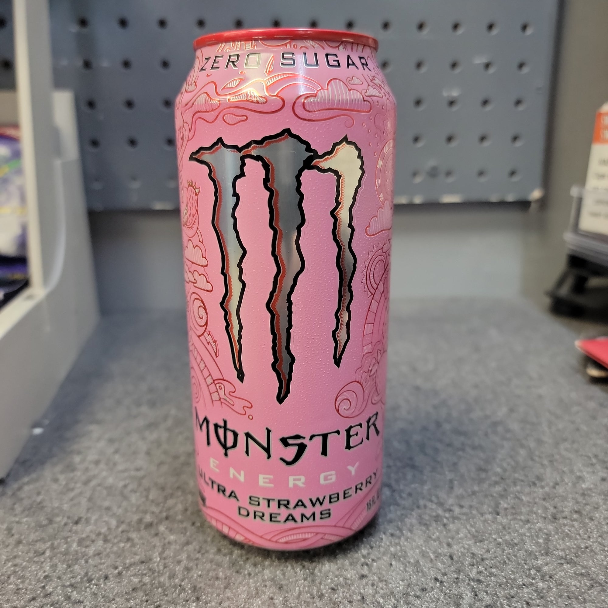 Monster ultra strawberry dreams