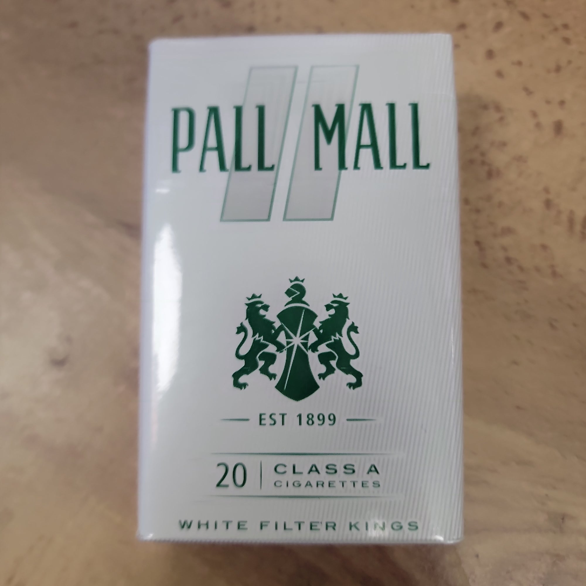 Pall Mall white