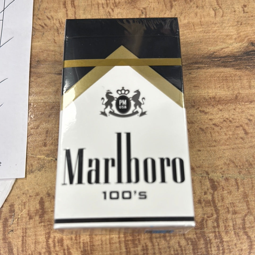 Marlboro black gold 100s